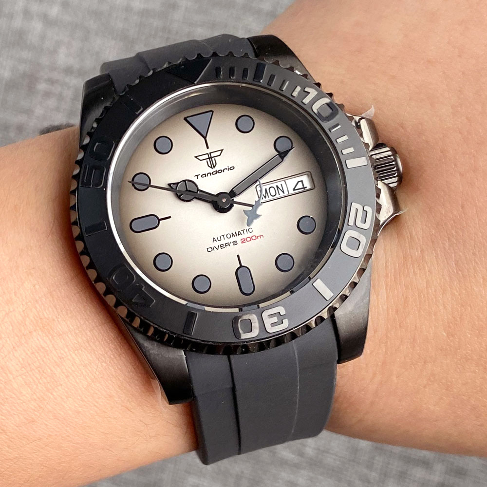 Rubber Strap Diver - Водонепроницаемый винтажный черный циферблат 200 м,