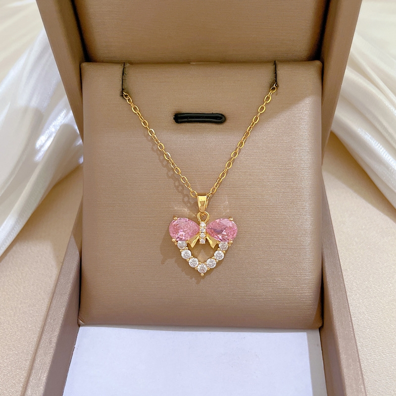 Модный роскошный кулон в форме – обзор и цена Butterfly Clasp Deployant